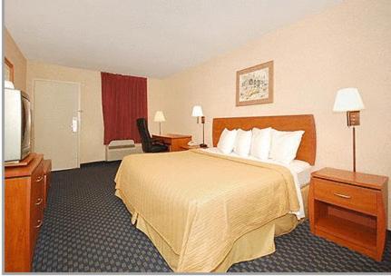 Greenville Inn & Suites Экстерьер фото