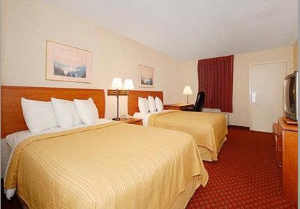 Greenville Inn & Suites Экстерьер фото