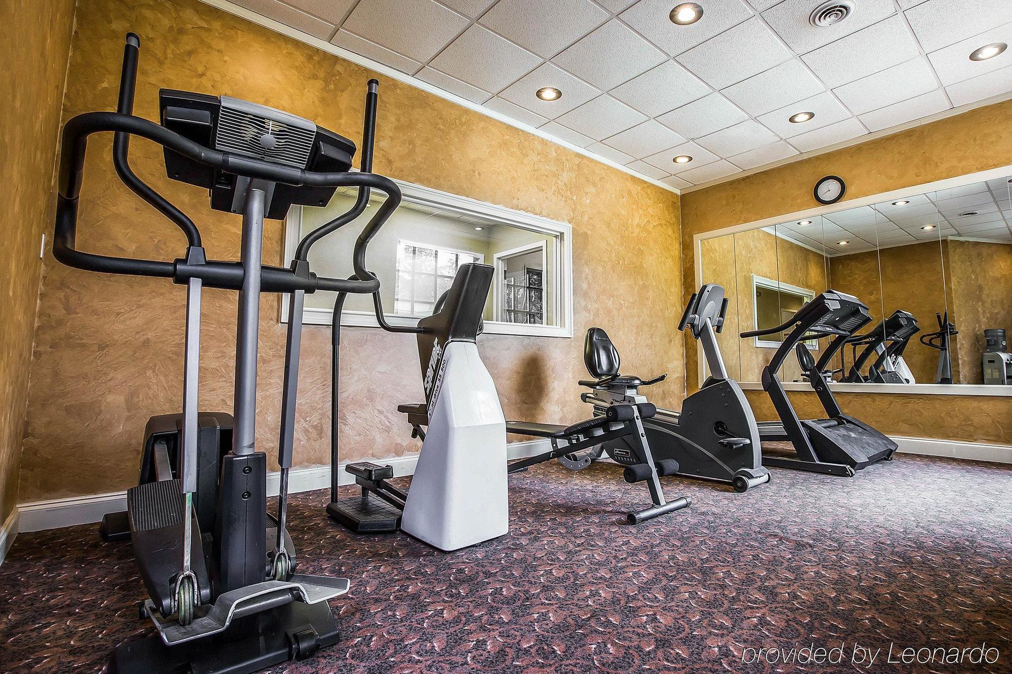 Greenville Inn & Suites Экстерьер фото