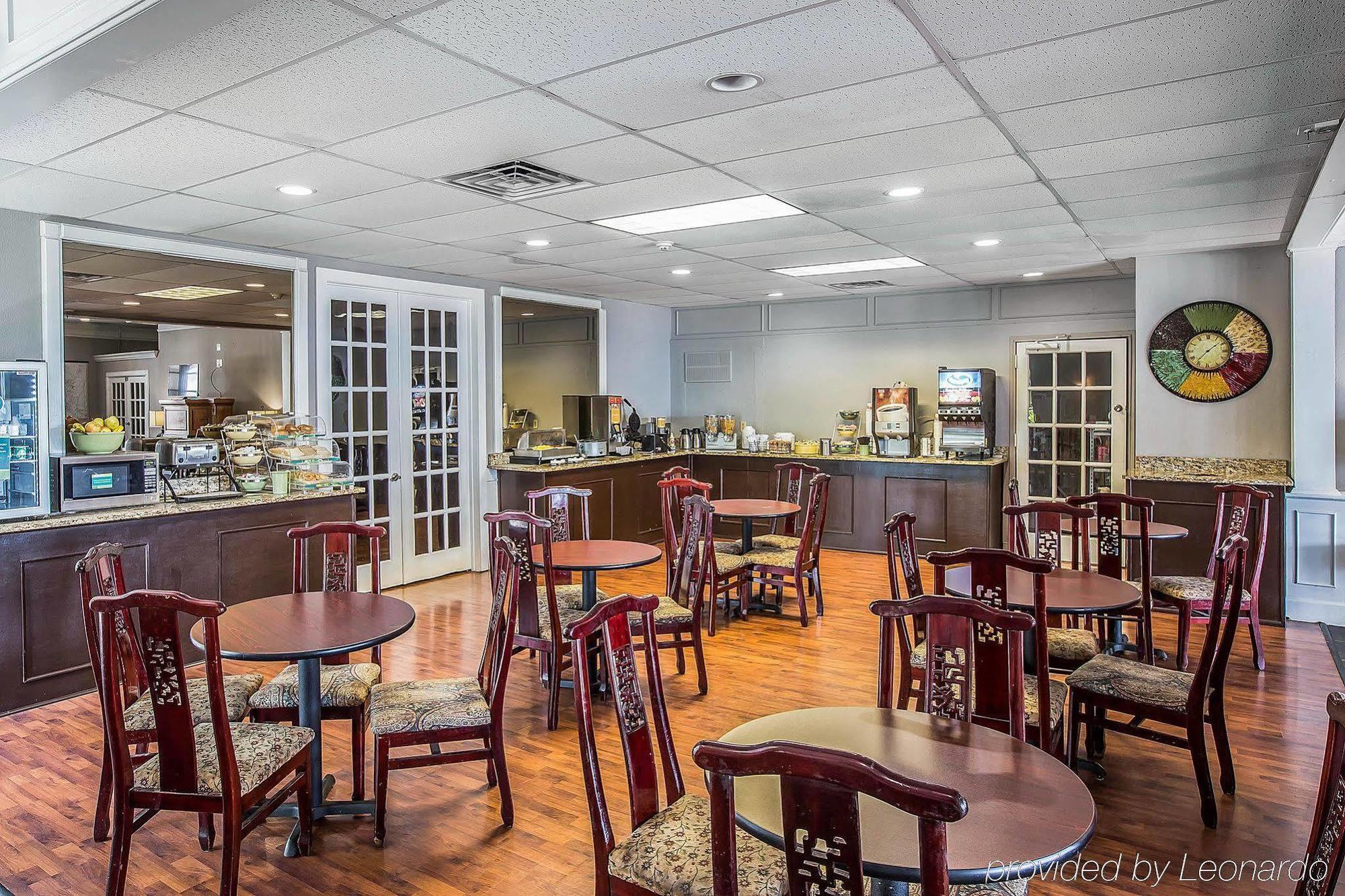 Greenville Inn & Suites Экстерьер фото